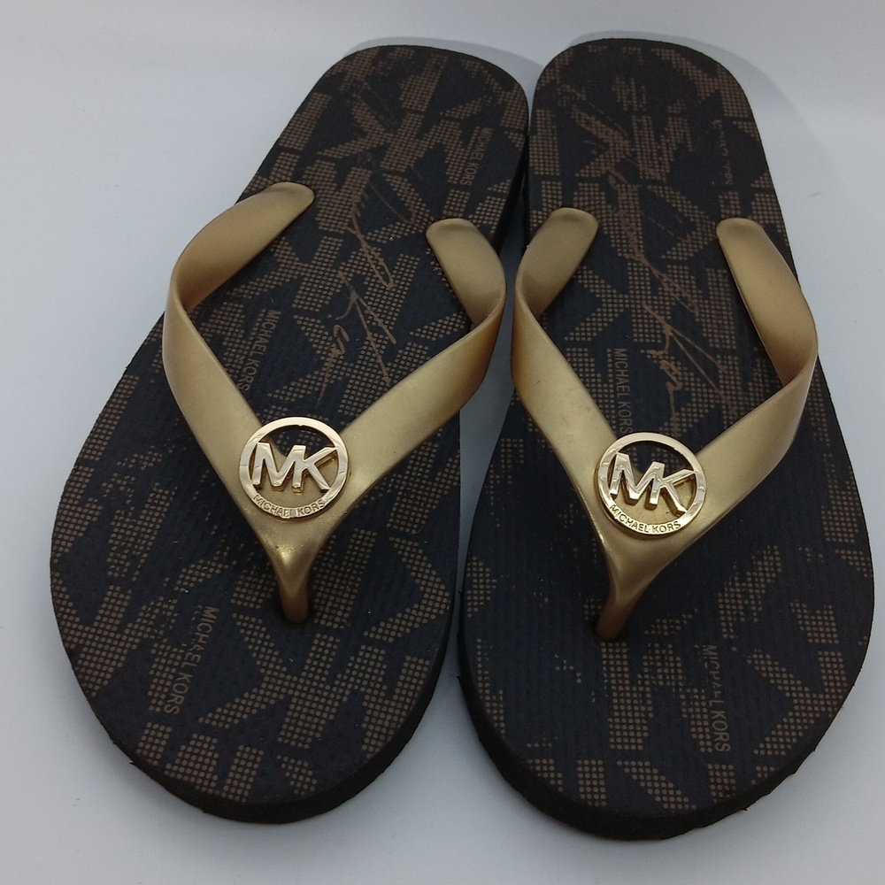 MICHAEL KORS SANDALS